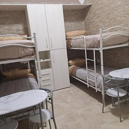 Panzió Il Quinto Conte - Vicinanze Policlinico 3*