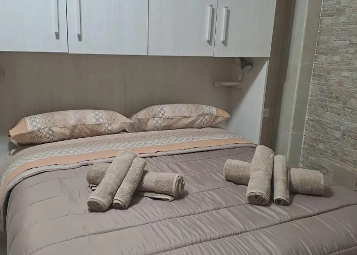 Il Quinto Conte - Vicinanze Policlinico 3* Бари